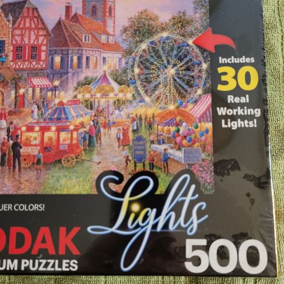 New Kodak Beary Patch Park Premium 500 pc Lighted Jigsaw Puzzle Sealed - Picture 3 of 14